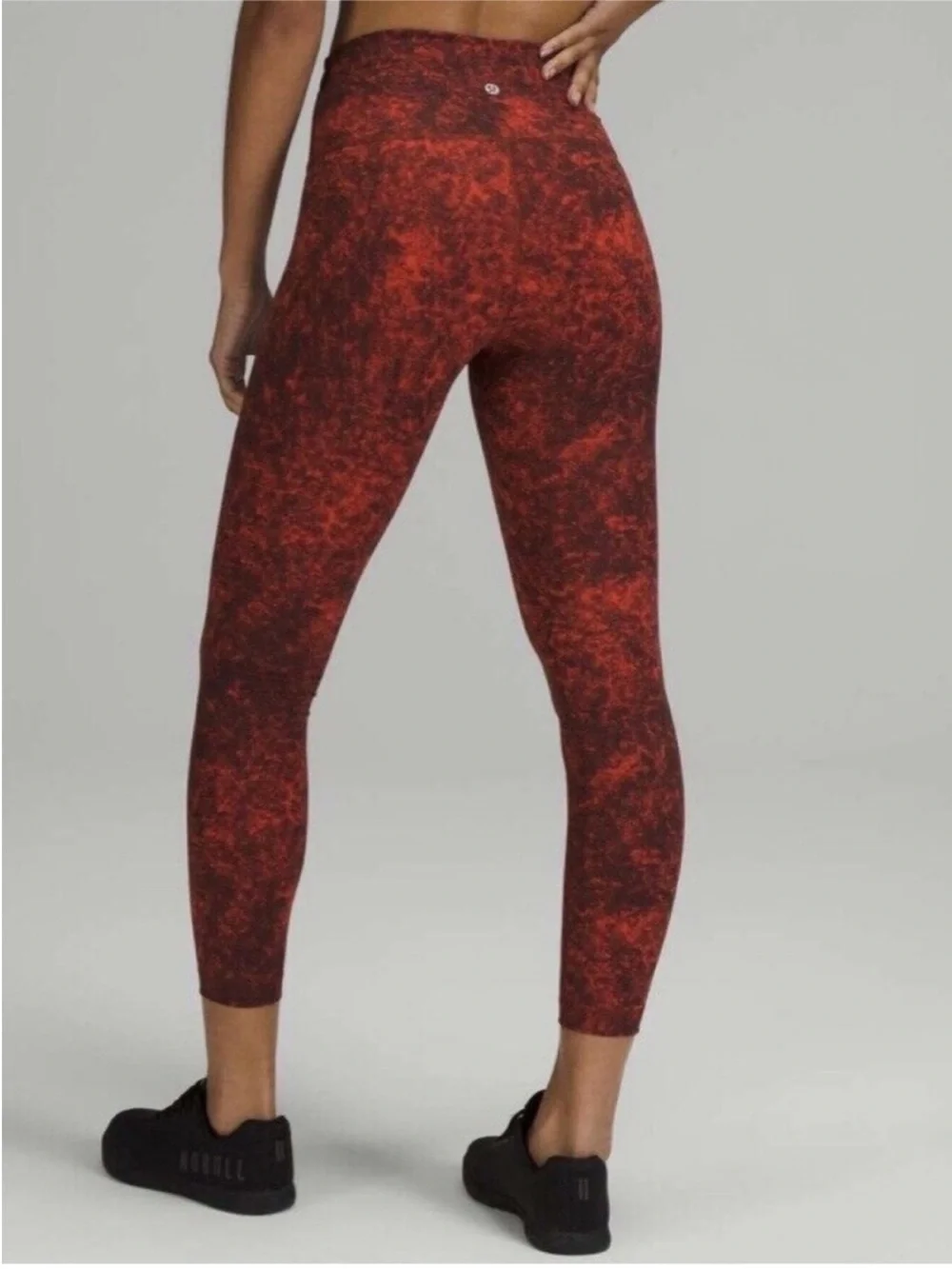 Lululemon Wunder Train High Rise 25